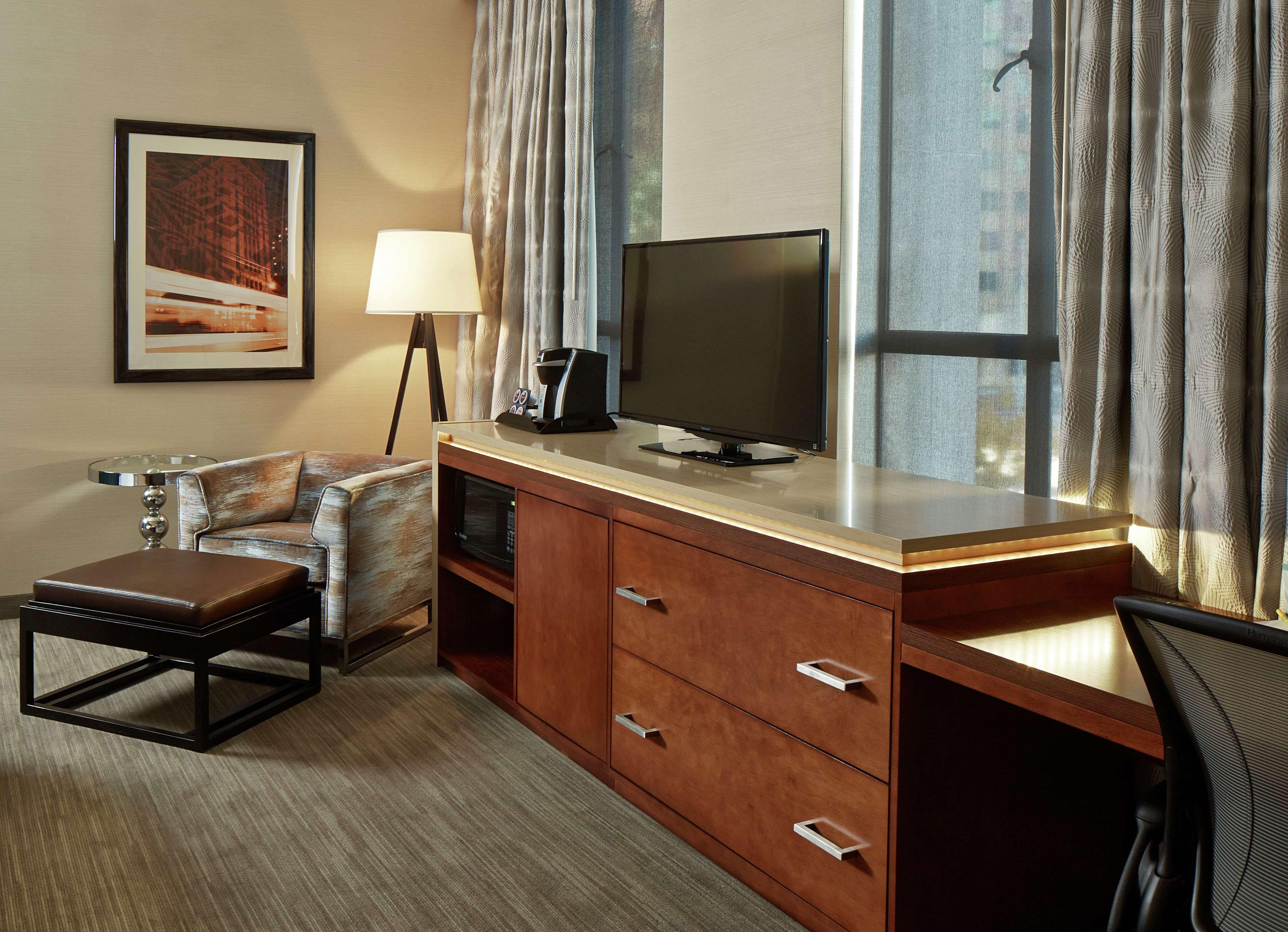 Hilton Garden Inn Phoenix Downtown Экстерьер фото