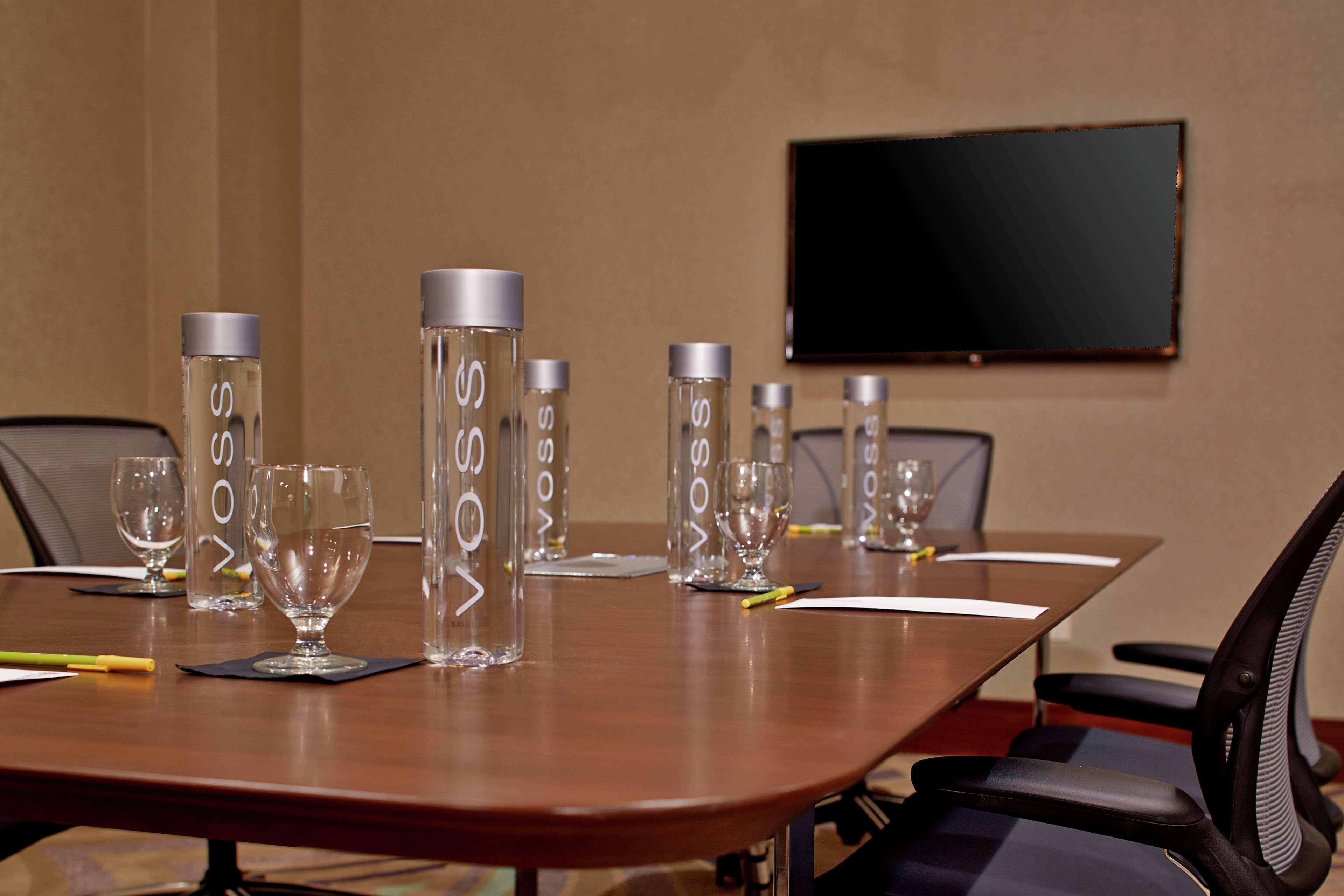 Hilton Garden Inn Phoenix Downtown Экстерьер фото