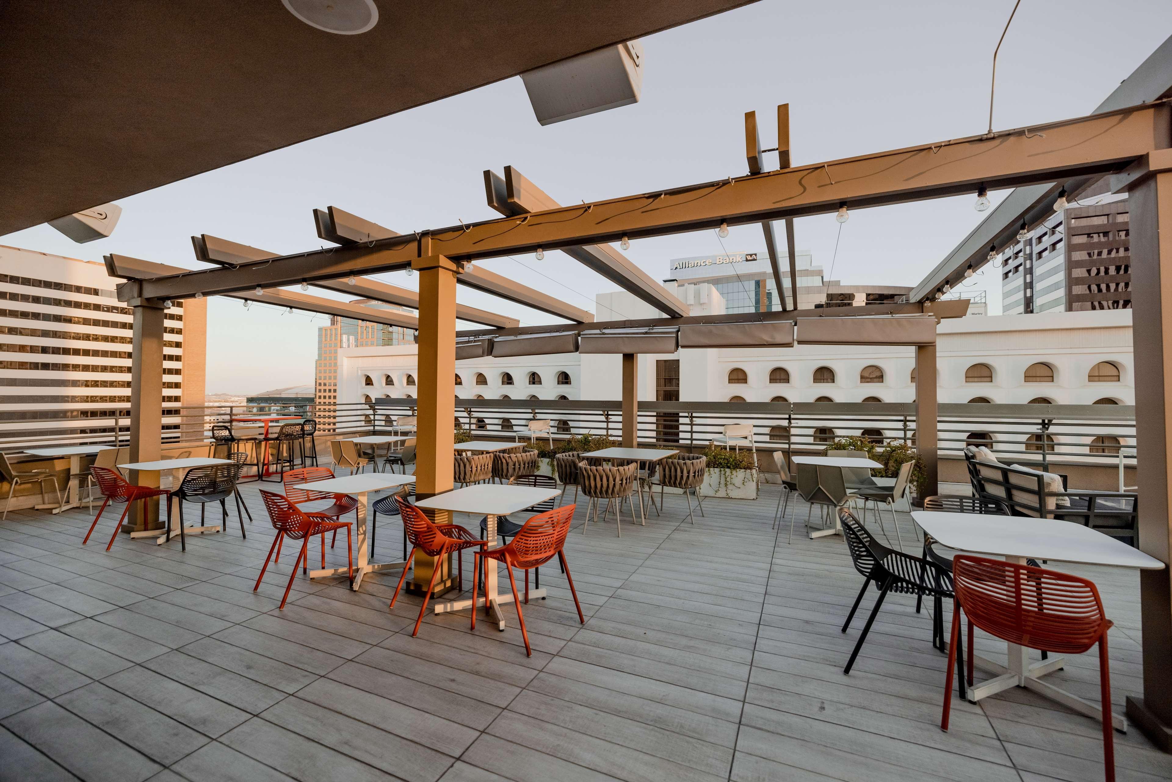 Hilton Garden Inn Phoenix Downtown Экстерьер фото