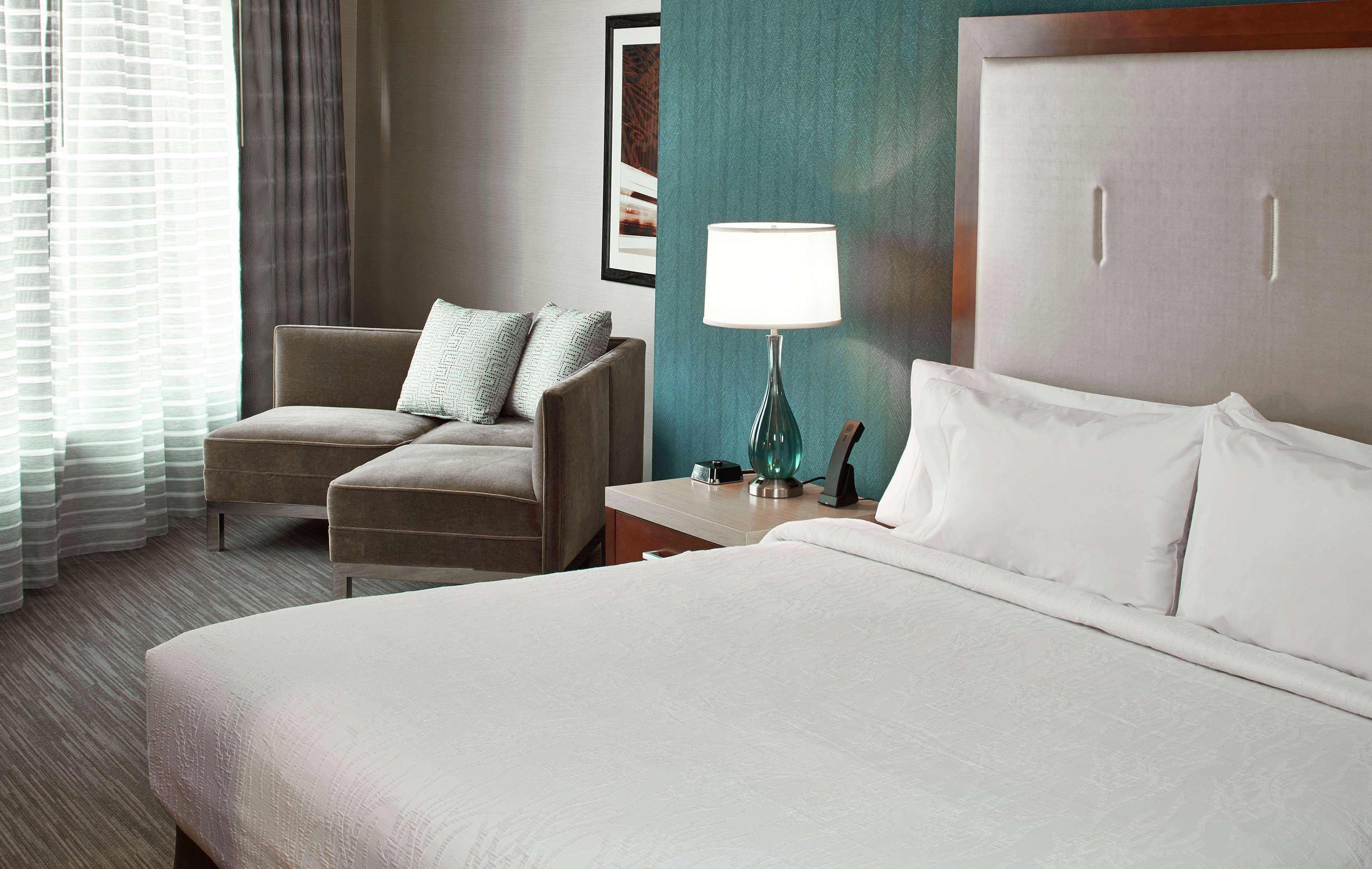 Hilton Garden Inn Phoenix Downtown Экстерьер фото