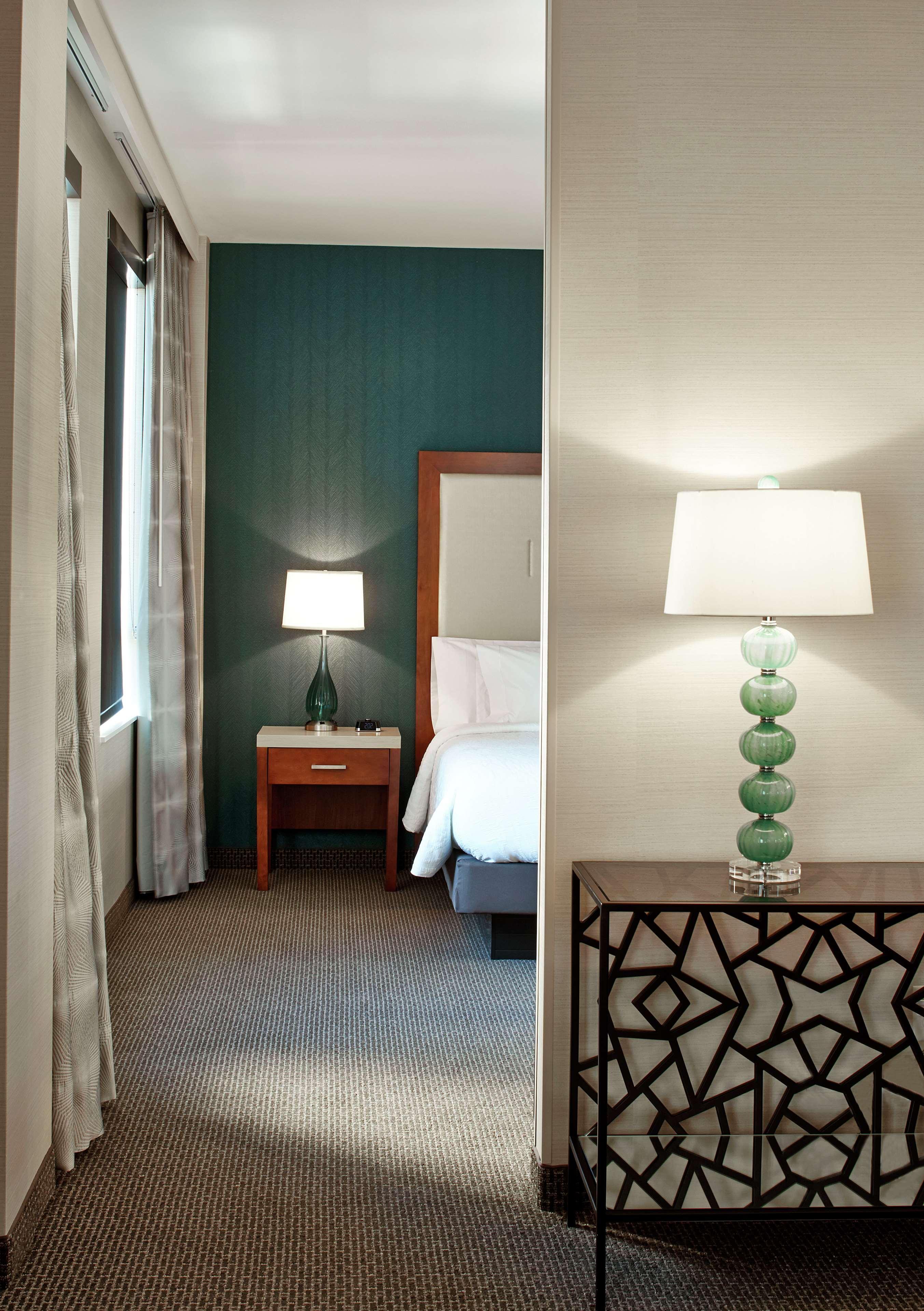 Hilton Garden Inn Phoenix Downtown Экстерьер фото