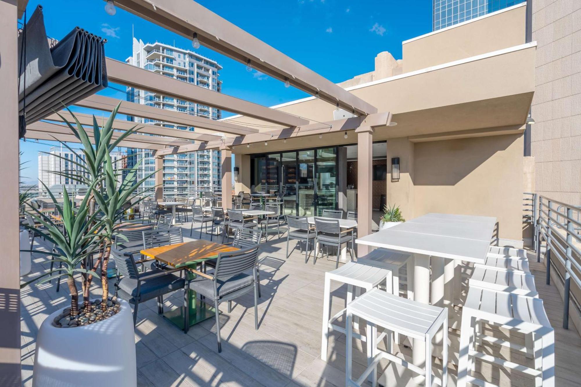 Hilton Garden Inn Phoenix Downtown Экстерьер фото