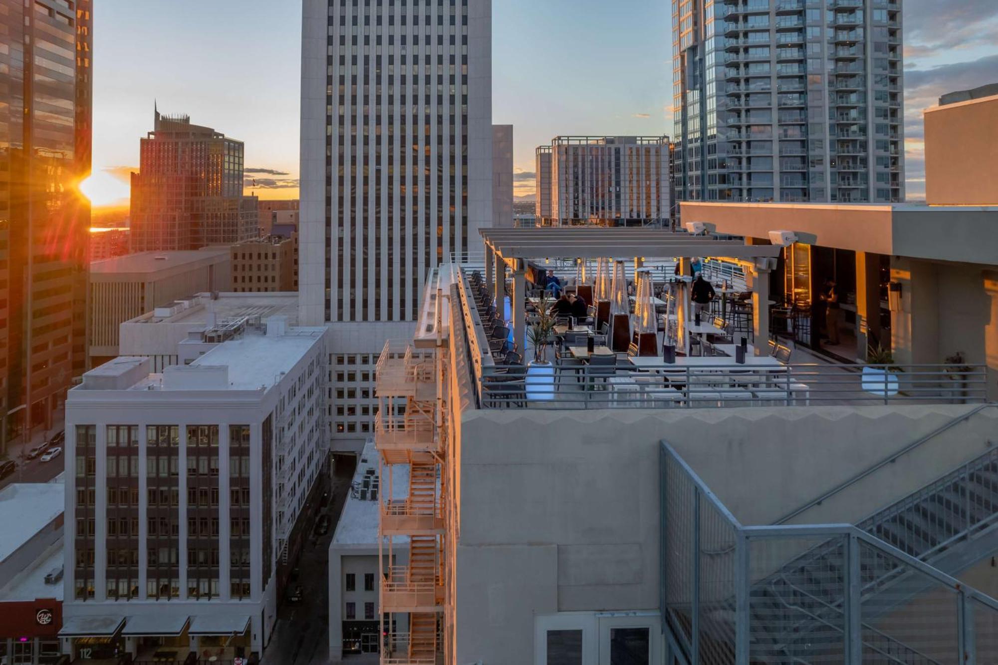 Hilton Garden Inn Phoenix Downtown Экстерьер фото