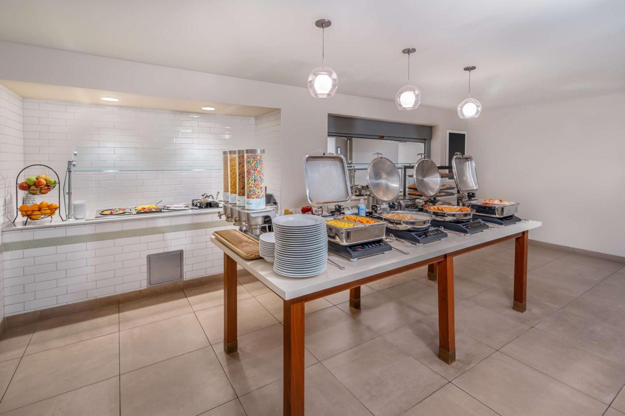 Hilton Garden Inn Phoenix Downtown Экстерьер фото