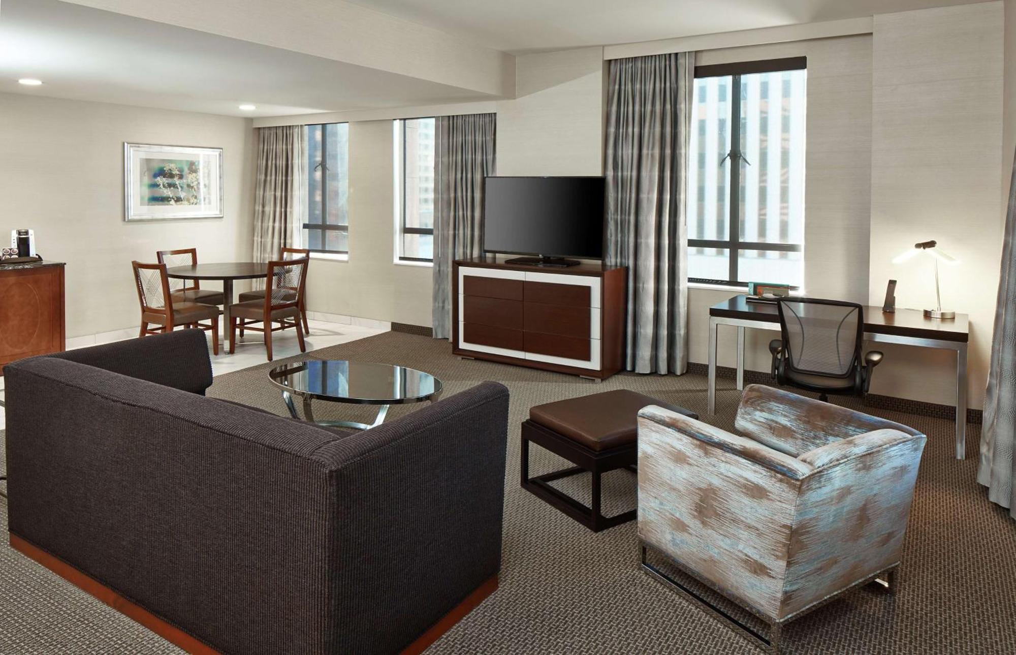 Hilton Garden Inn Phoenix Downtown Экстерьер фото