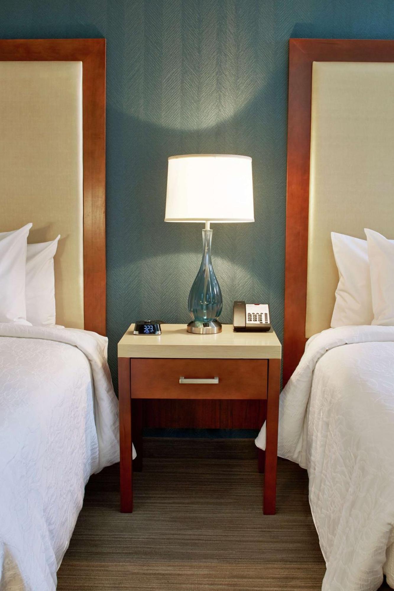 Hilton Garden Inn Phoenix Downtown Экстерьер фото