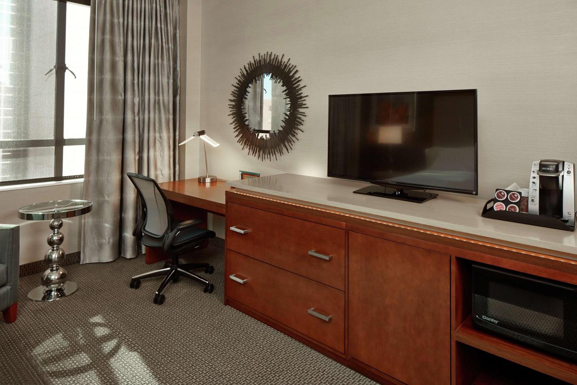 Hilton Garden Inn Phoenix Downtown Экстерьер фото