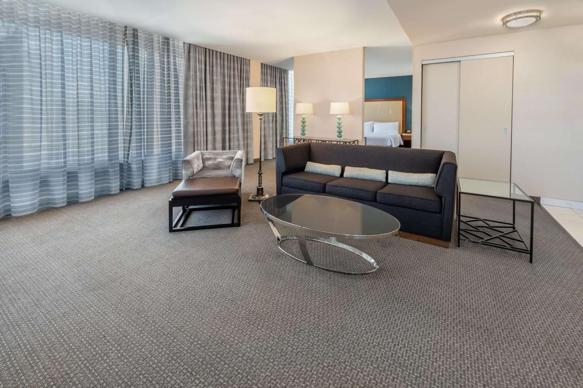 Hilton Garden Inn Phoenix Downtown Экстерьер фото