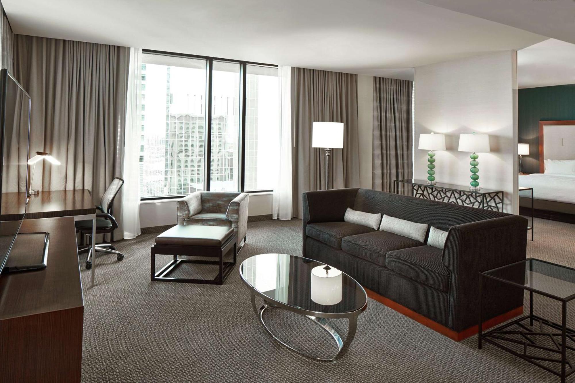 Hilton Garden Inn Phoenix Downtown Экстерьер фото